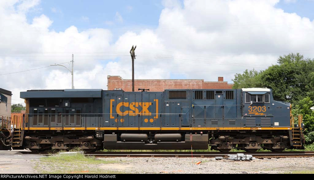 CSX 3203